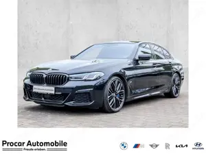 BMW 550 M550i xDrive HUD ACC RFK NAVI Standh. LED DAB