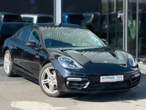 Porsche Panamera 4 E-Hybrid