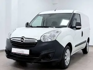 Opel Combo D Kasten L1H1 2,4t  * 2x REGALE * NAVI * Bild 2