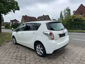 Toyota Verso Bild 4