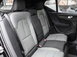Volvo XC40 B3 Plus Dark Aut. Navi*PDC*LED Bild 5
