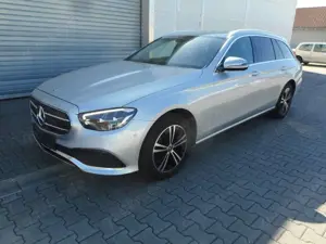 Mercedes-Benz E 220 d T-Modell Avantgarde