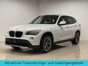 BMW X1 20 d sDrive PANO 8 Fach Leder SHZ Navi AHK