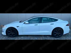 Tesla Model S Bild 4
