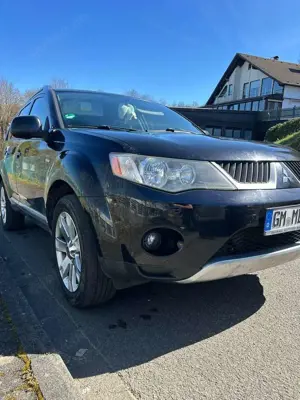 Mitsubishi Outlander 2.0 DI-D 4WD Instyle