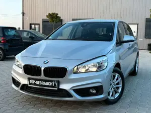 BMW 218 Automatik / *35.000 km* / PDC