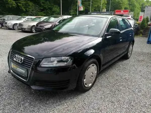 Audi A3 Attraction Klima2Hand Sitzheizung inkl Neu Tüv