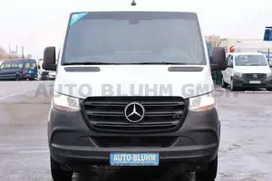 Mercedes-Benz Sprinter Bild 2