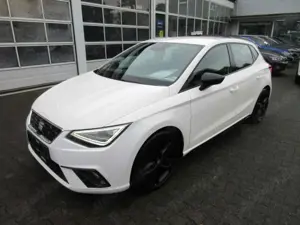 SEAT Ibiza FR Pro Black Edition 1.0 TSI DSG leicht beschädigt NAVI LED GRA ALU CLIMATRONIC