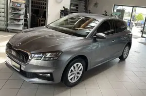 Skoda Fabia Ambition - sehr wenig Km - noch Garantie bis 11/26