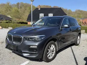 BMW X5 40 i xDrive HUD DAB Massage ACC Standheizung Bild 3