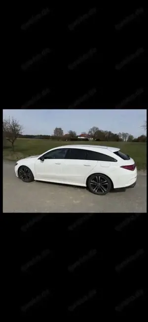 Mercedes-Benz CLA 200 Shooting Brake 7G-DCT AMG Line