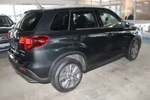 Suzuki Vitara 1.4 Hybrid Comfort LED ACC SHZ PDC uvm. Bild 5