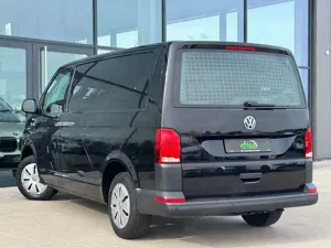 Volkswagen T6 Transporter T6.1 2.0 TDI Transporter 150 PS 1. Hand Gewerbe Bild 4