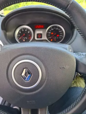 Renault Clio Clio TCe 100 Dynamique Bild 5
