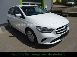 Mercedes-Benz B 180 #SHZ #NAVI #PDC #Business-Paket #1.Hand