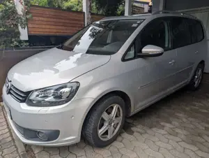 Volkswagen Touran Touran 2.0 TDI DPF DSG Highline