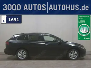Volkswagen Golf -8 Var. 2.0 TDI Life Navi LED DC AHK PDC Shz