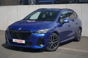BMW 220 Bild 2