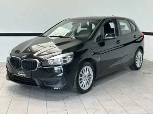 BMW 225 225 xe Active Tourer iPerformance Navi*Panorama*