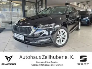 Skoda Octavia Combi 2.0TDI DSG Style*AHK*Leder*HuD*