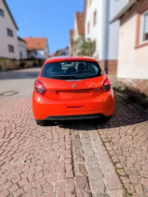 Peugeot 208 208 PureTech 110 Stop