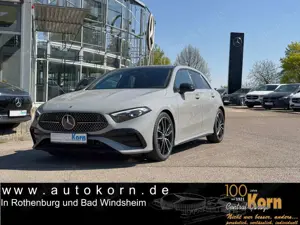 Mercedes-Benz A 200 Special Edition NightP PanoD WinterP+MS18