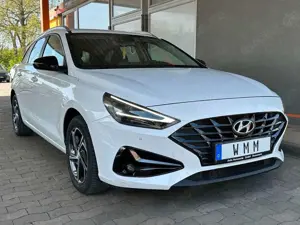 Hyundai i30 cw Intro Edition*LED-Matrix*Navi*Kamera*