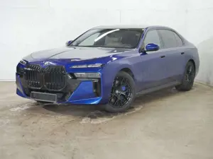 BMW 740