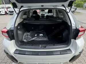 Subaru XV 1,6i Lineartronic Exclusive AHK Exclusive Bild 3