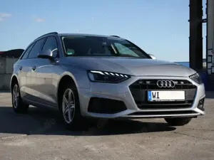 Audi A4 Avant 30 TDI S tronic advanced