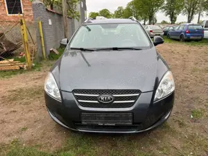 Kia Ceed SW / cee'd SW **HU/AU NEU**