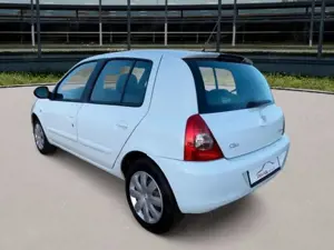 Renault Clio Bild 4