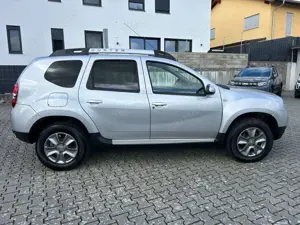 Dacia Duster TCe 125 4WD Prestige ( 35 tkm ) Bild 3
