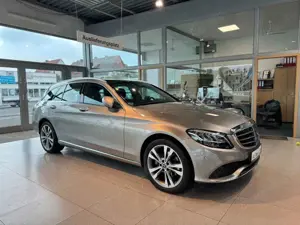 Mercedes-Benz C 200 C T-Modell Exclusive ACC LED PANO
