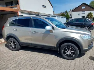 Chevrolet Captiva Captiva 2.4 2WD 7 Sitzer Gas LS Bild 3