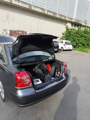 Toyota Avensis 2.2 D-4D Sol