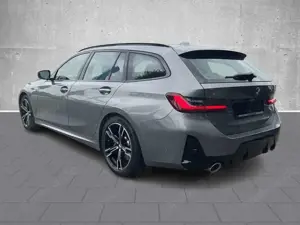 BMW 330 Bild 5