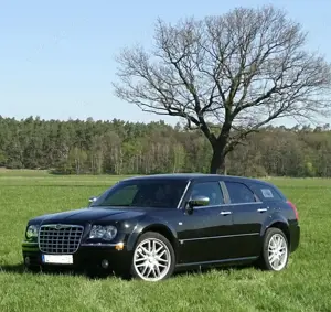 Chrysler 300C Touring 5.7l V8 HEMI AWD