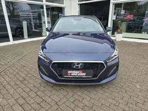 Hyundai i30 1.4T Style Bild 2