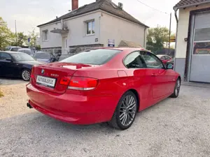BMW 320 i Coupe Automatik-Leder.-Navi.! Bild 4