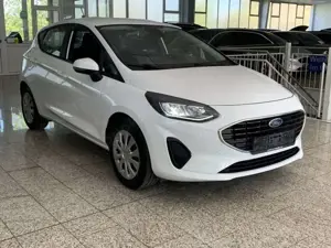 Ford Fiesta CoolConnect 1.1 LED+PDC+TEMPOMAT+SPURH Bild 3