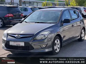 Hyundai i30 TÜV 08/26 AHK Klima