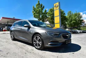 Opel Insignia B Sports Tourer Ultimate "ACC/LEDER/SHZ