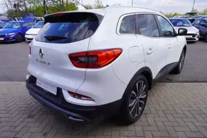 Renault Kadjar 1.3 TCE Bose Edition LED Navi PDC DAB AHK Bild 5
