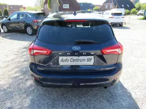 Ford Focus Turnier 2.0 TITANIUM Bild 5
