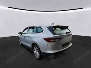 Skoda Enyaq iV 80 150kW LED ACC Kamera Navi Bild 2