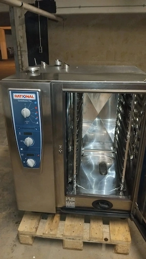 Rational CombiMaster Plus CMP 101G Gas Kombidämpfer 10x GN 1_1 Gastro Ofen
