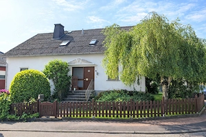 Freistehendes Einfamilienhaus in Limburg-Lindenholzhausen