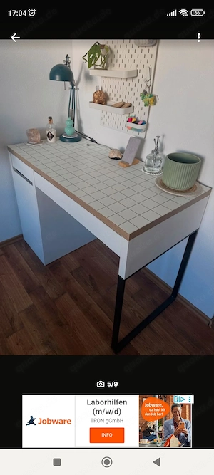 Neuer Schreibtisch Ikea es Stand nur im Zimmer. Top!!!